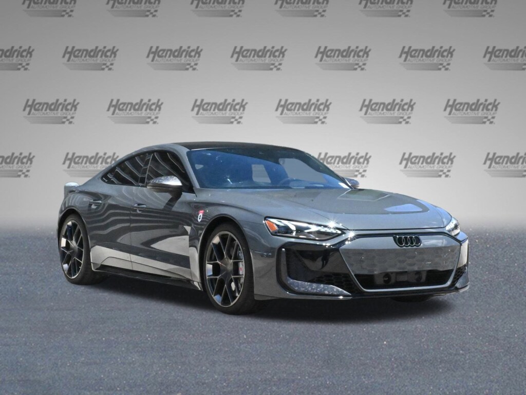 New 2025 Audi RS e-tron GT performance Sedan