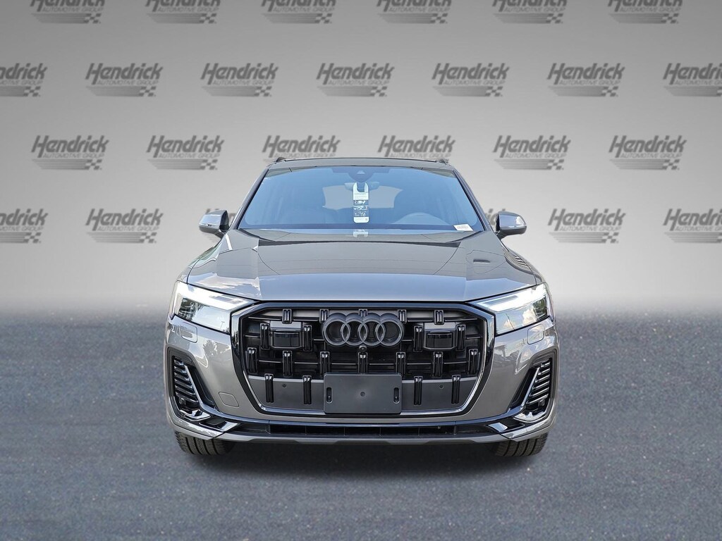 New 2026 Audi Q7 45 Premium SUV