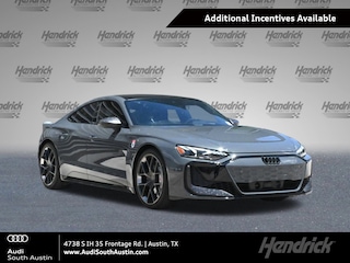 2025 Audi RS e-tron GT performance Sedan