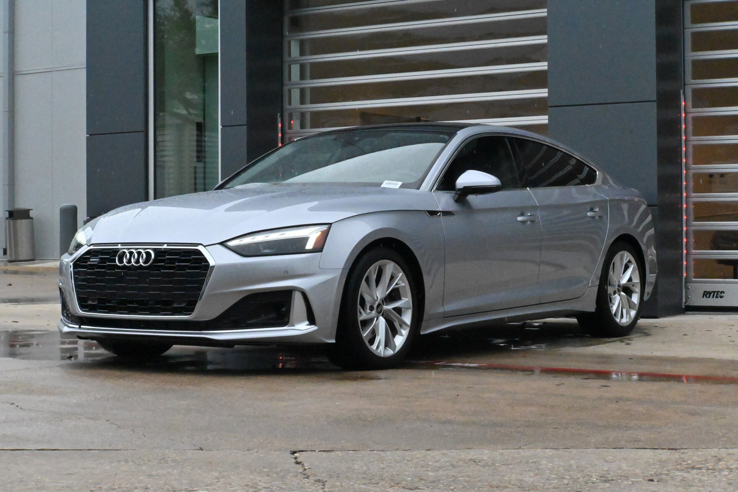 2022 Audi A5 Quattro Premium Plus photo 3