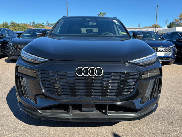 Mythos Black Metallic 2027 Audi Q6 e-tron SUV / Crossover All-Wheel Drive Automatic