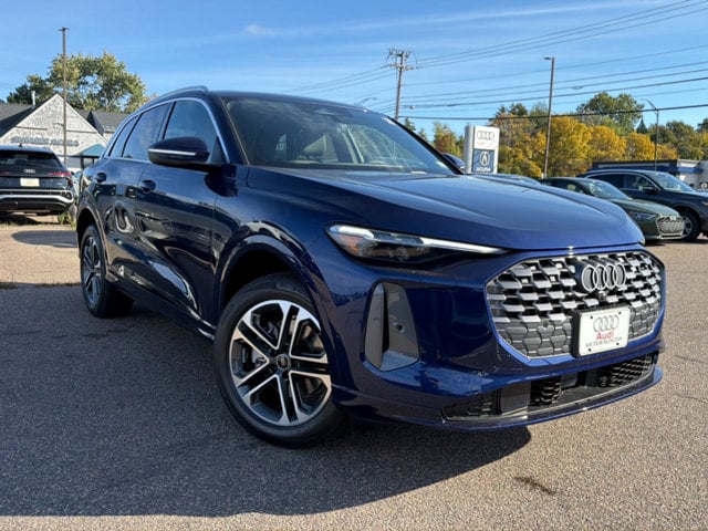 Blue 2026 Audi Q5 SUV / Crossover All-Wheel Drive 7-Speed Automatic