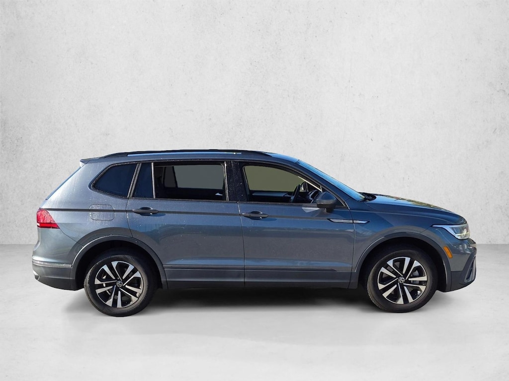 Used 2022 Volkswagen Tiguan SE Sport Utility