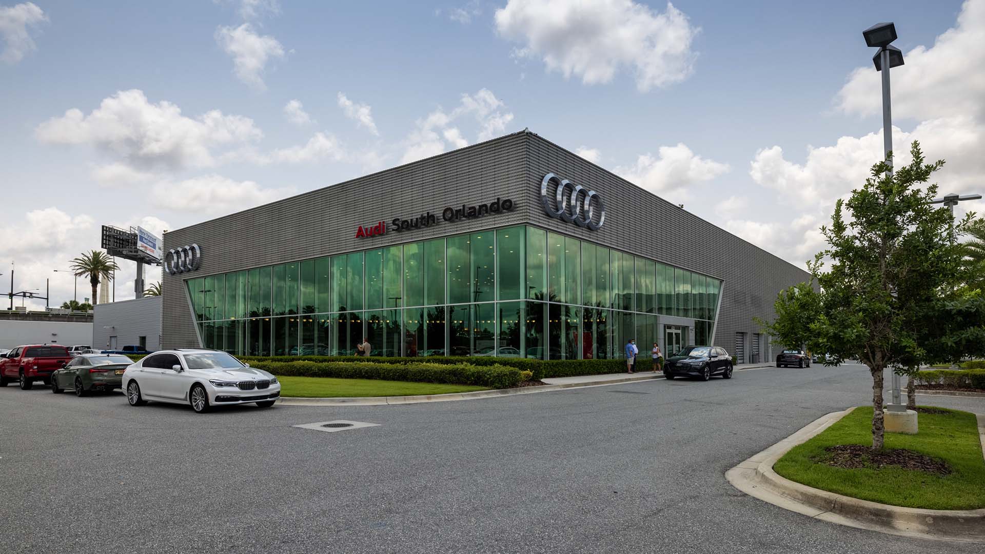 Exterior view of Audi South Orlando