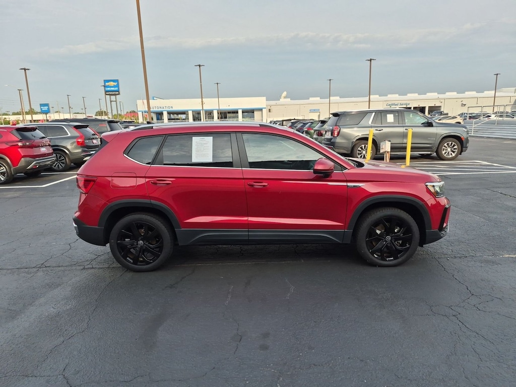Used 2023 Volkswagen Taos SE Sport Utility
