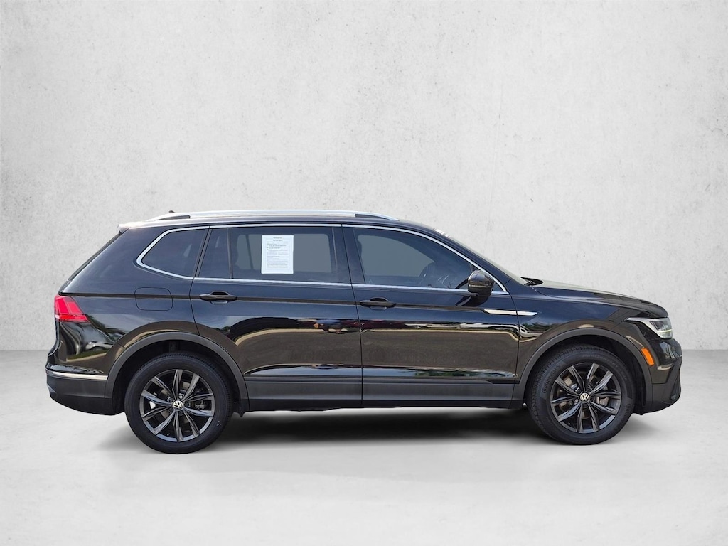 Used 2022 Volkswagen Tiguan SE Sport Utility