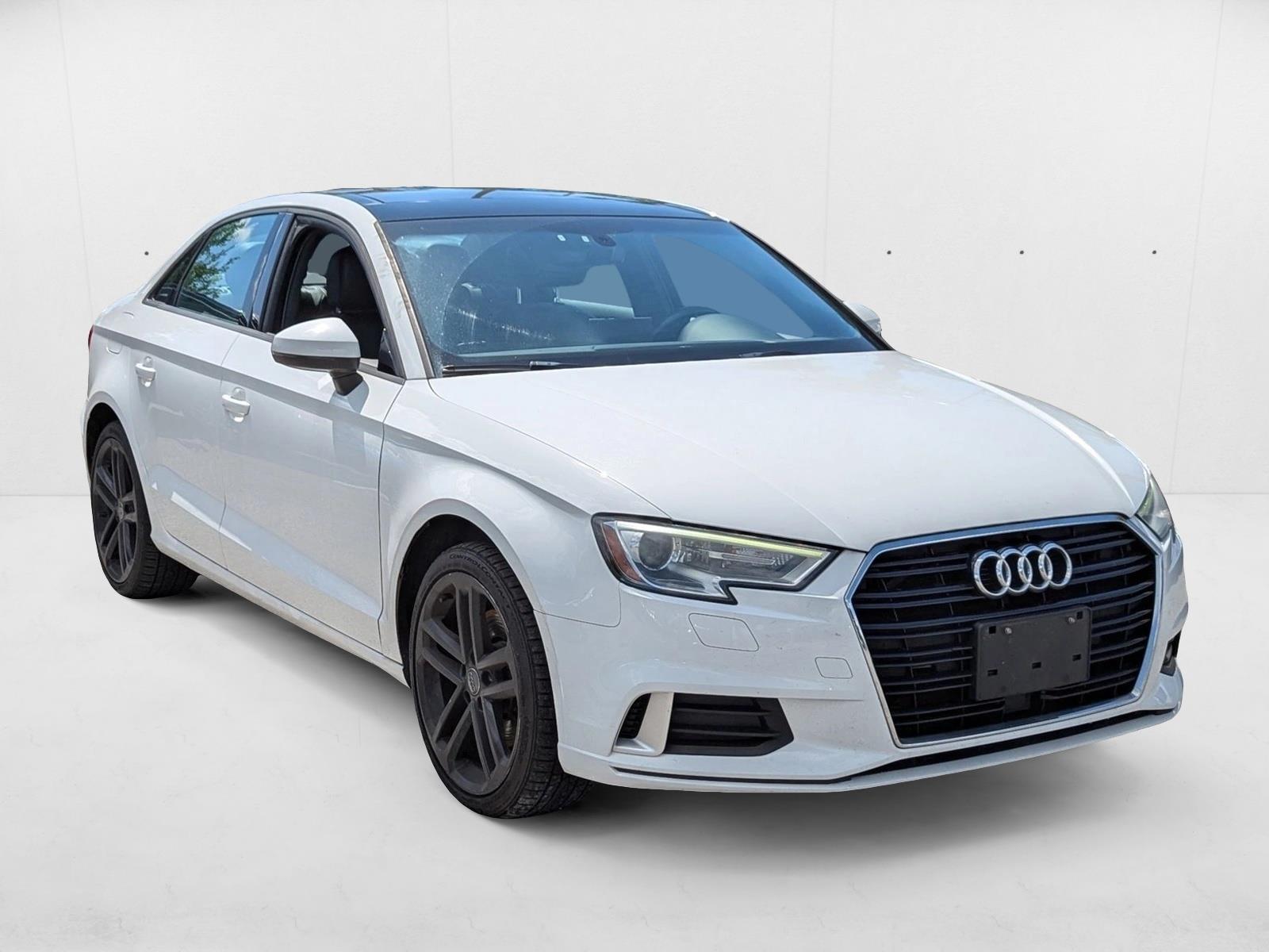 2018 Audi A3 Premium photo 3