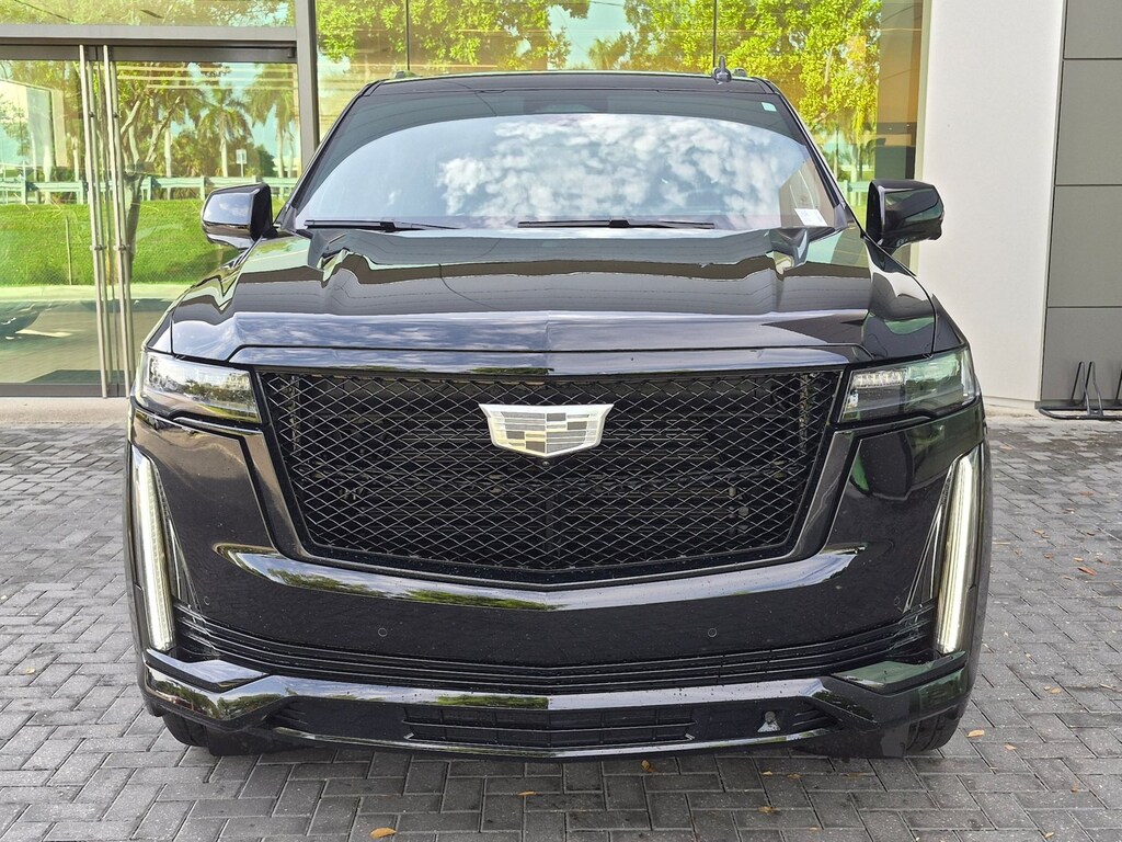 Used 2023 Cadillac Escalade 4WD Sport Platinum Sport Utility