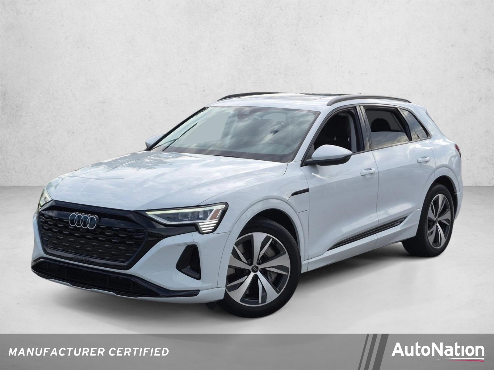 2024 Audi Q8 e-tron Premium