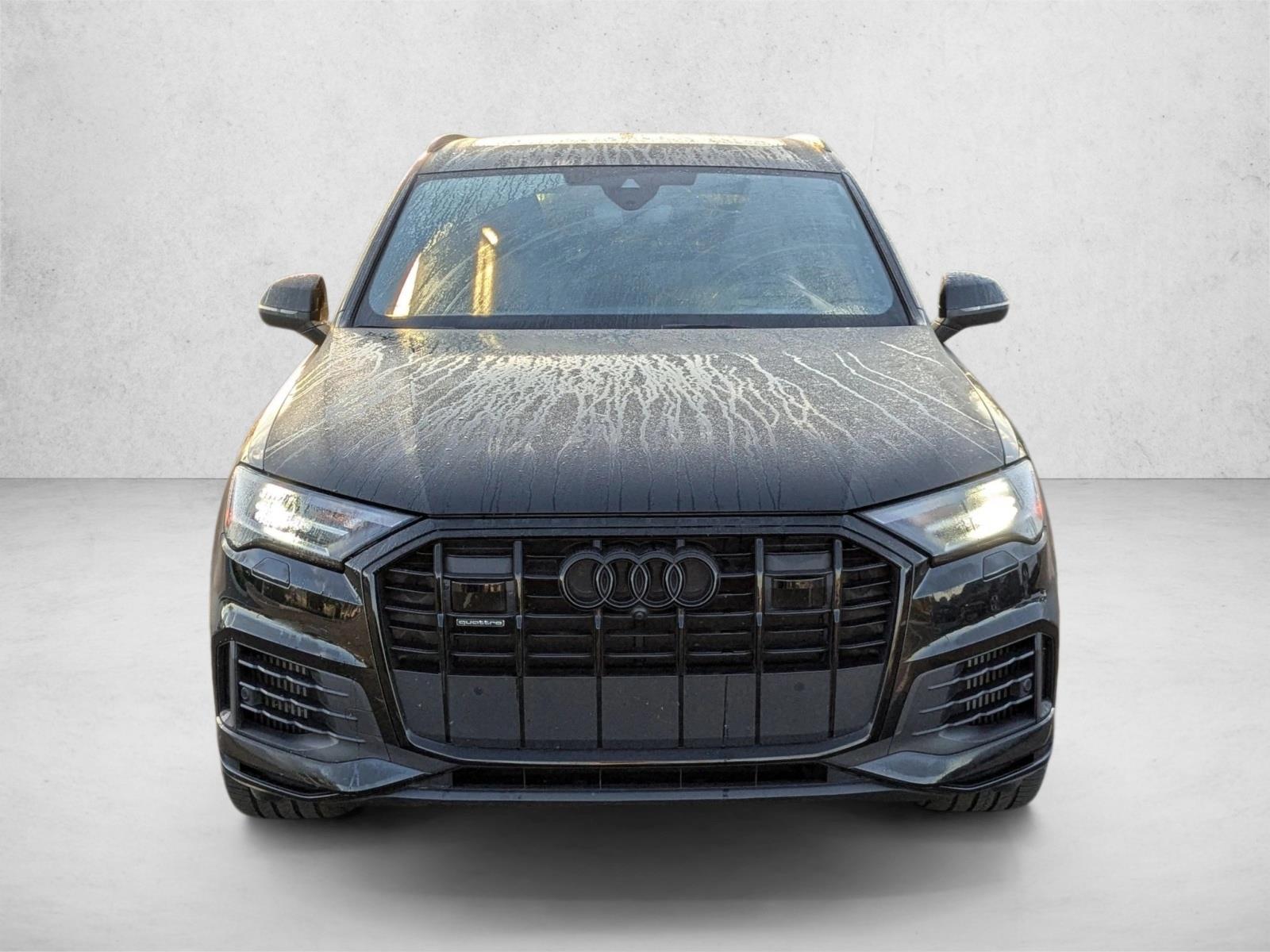 2022 Audi Q7 Prestige 55 photo 2