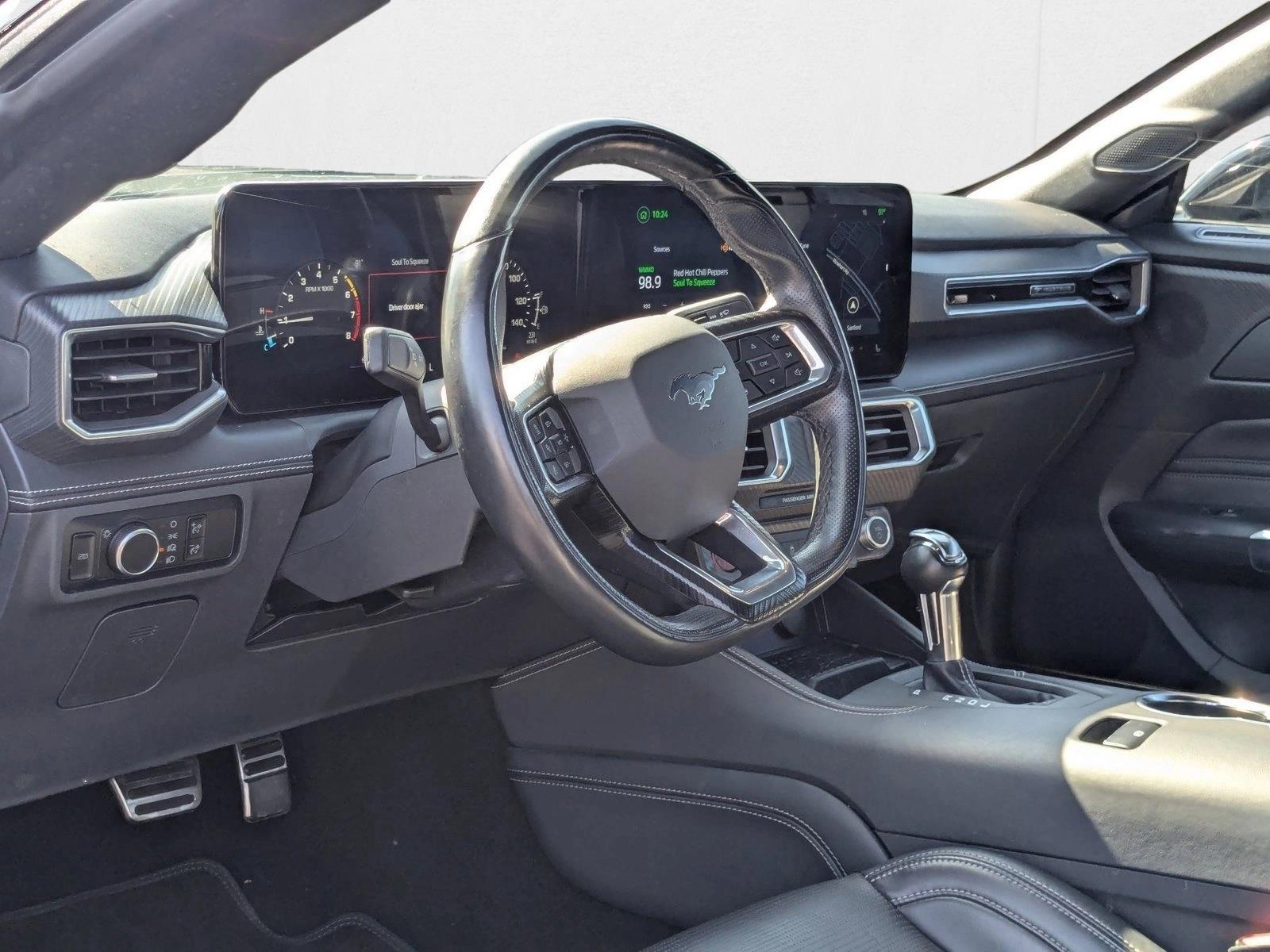 2024 Ford Mustang EcoBoost Premium photo 2