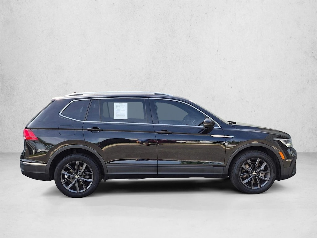 Used 2022 Volkswagen Tiguan SE Sport Utility