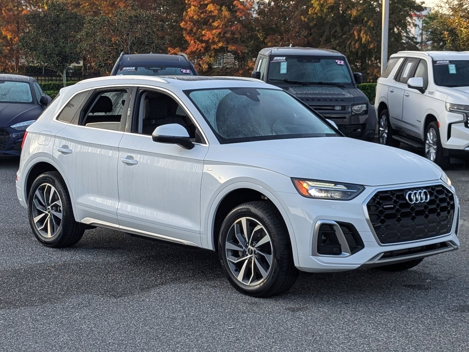 2025 Audi Q5 S line Premium Plus photo 3