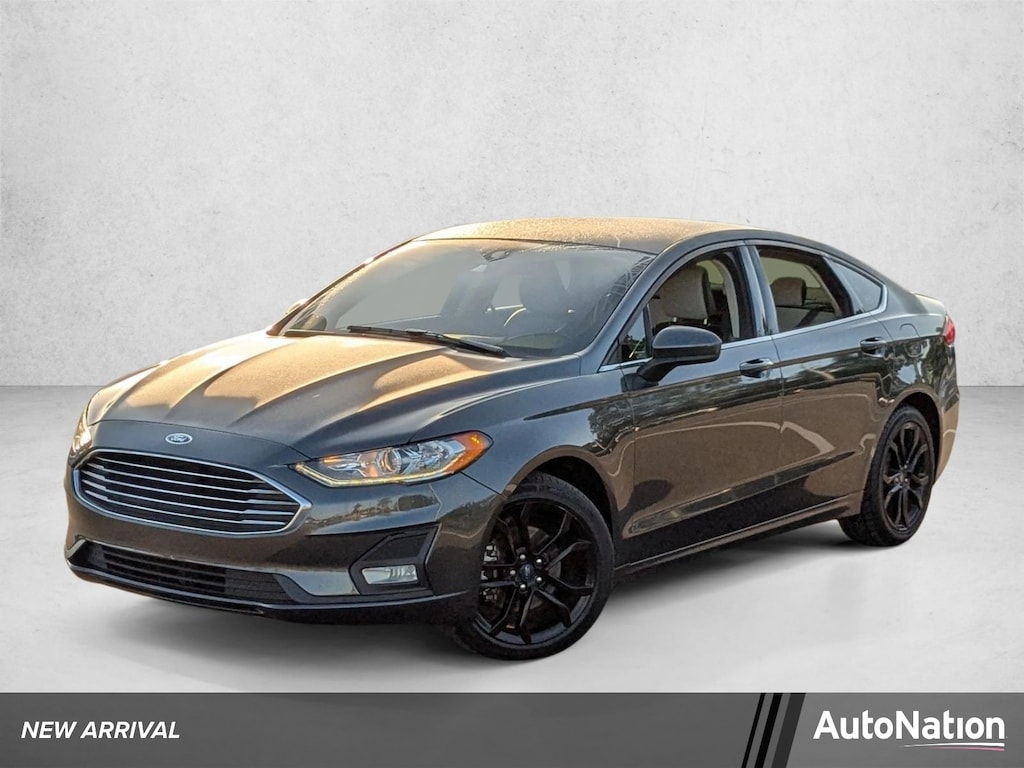 Used 2019 Ford Fusion SE 4dr Car