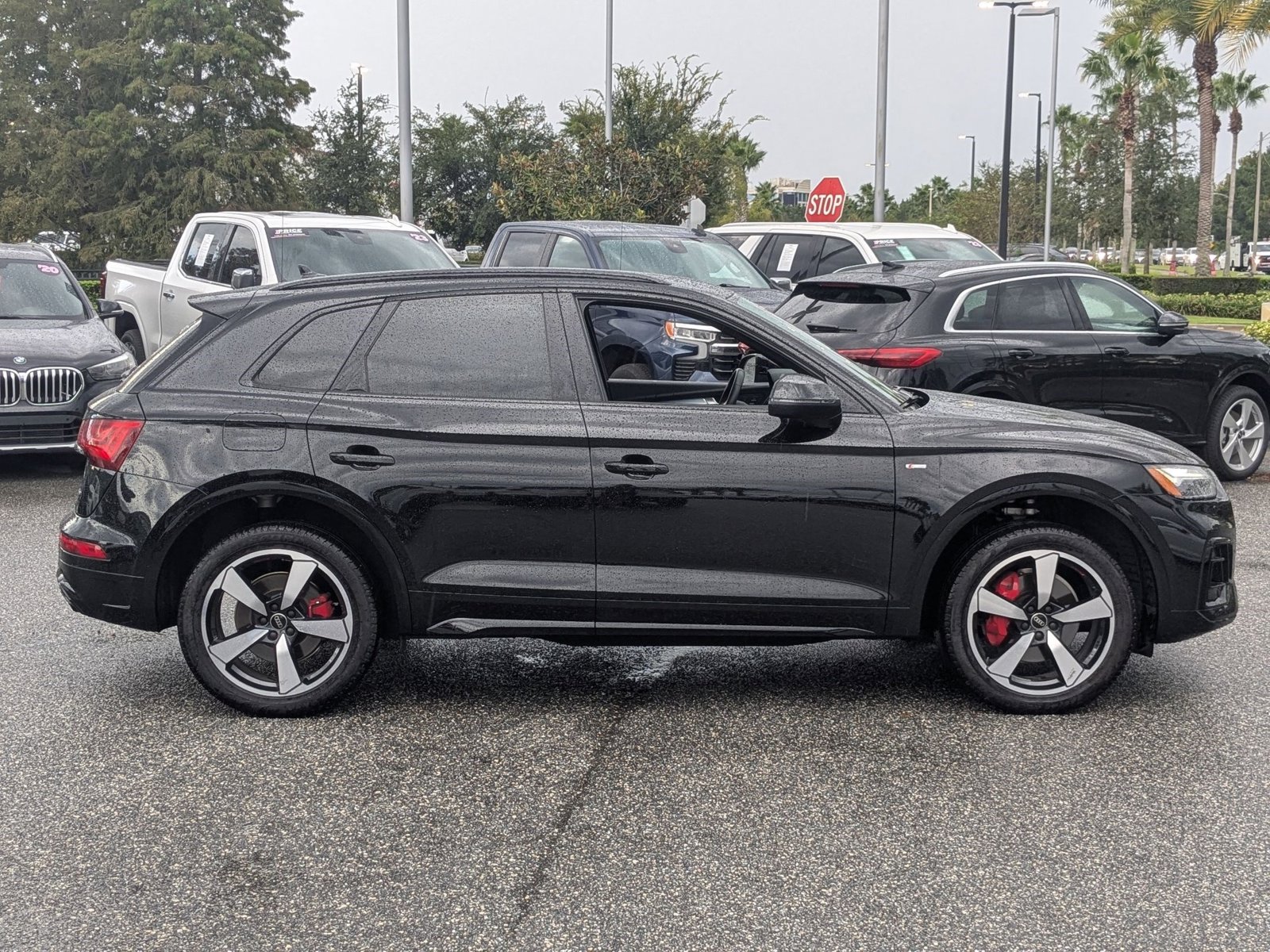 2024 Audi Q5 S line Premium Plus photo 3