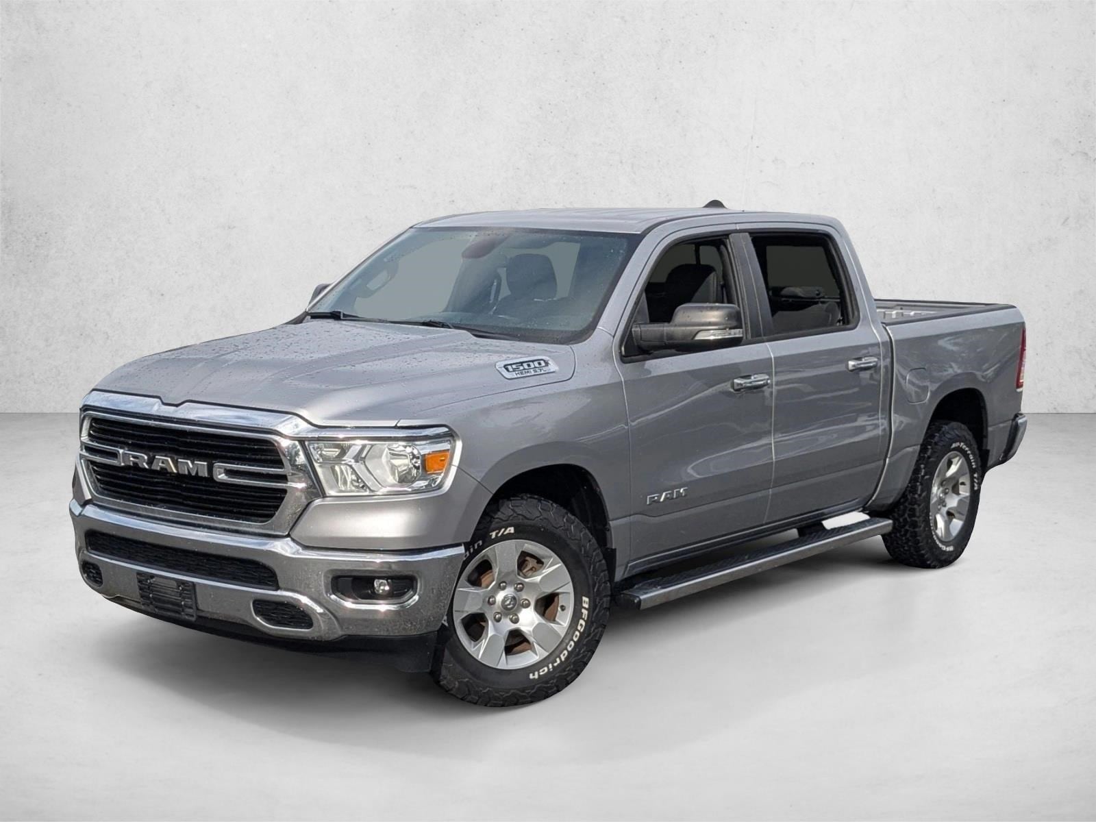 2019 RAM 1500 Big Horn/Lone Star Crew Cab 5'7's photo