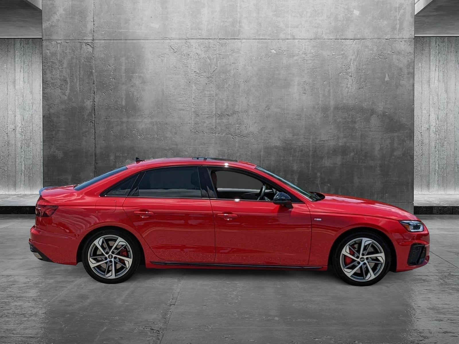 2023 Audi A4 S line Quattro Premium Plus photo 4