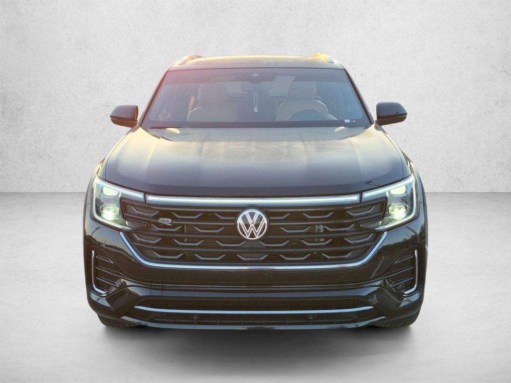 Used 2024 Volkswagen Atlas Cross Sport 2.0T SEL R-Line Sport Utility