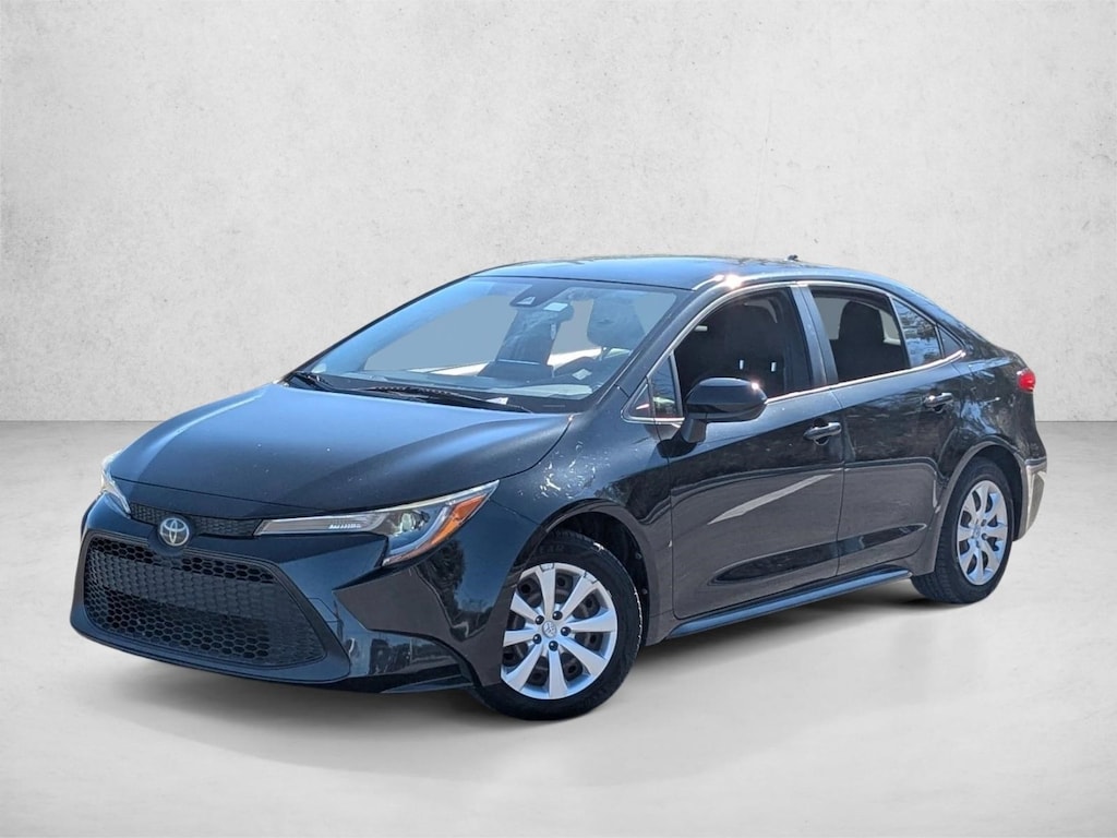 Used 2020 Toyota Corolla LE 4dr Car