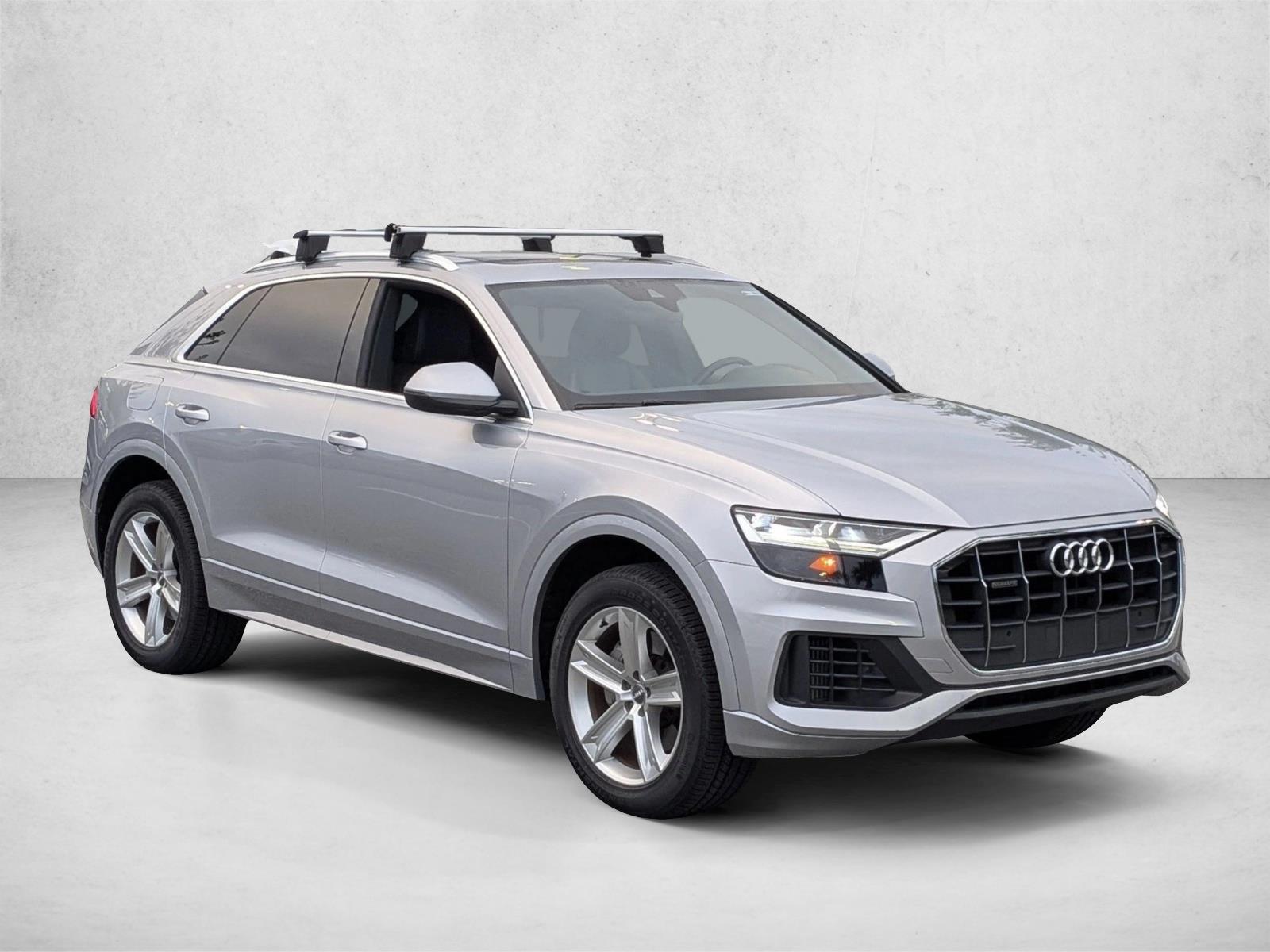 2019 Audi Q8 Premium photo 3