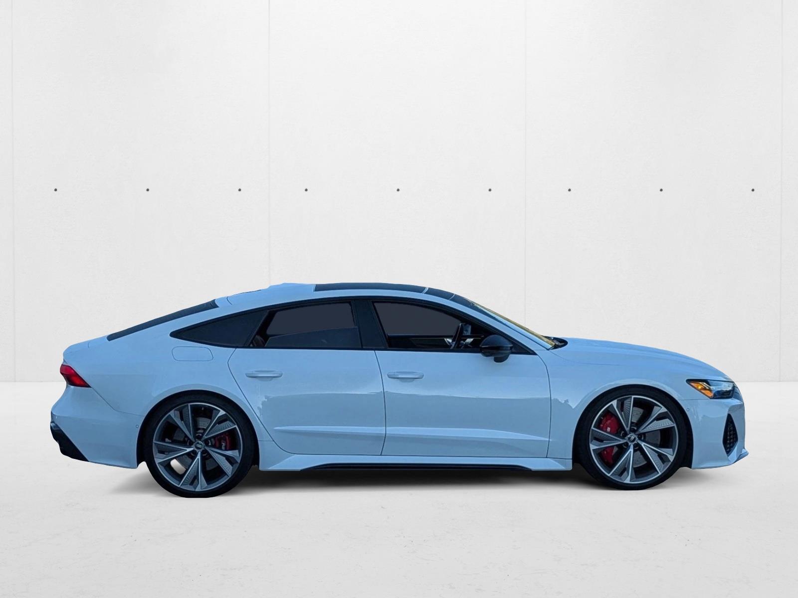 2021 Audi RS 7 Base photo 4