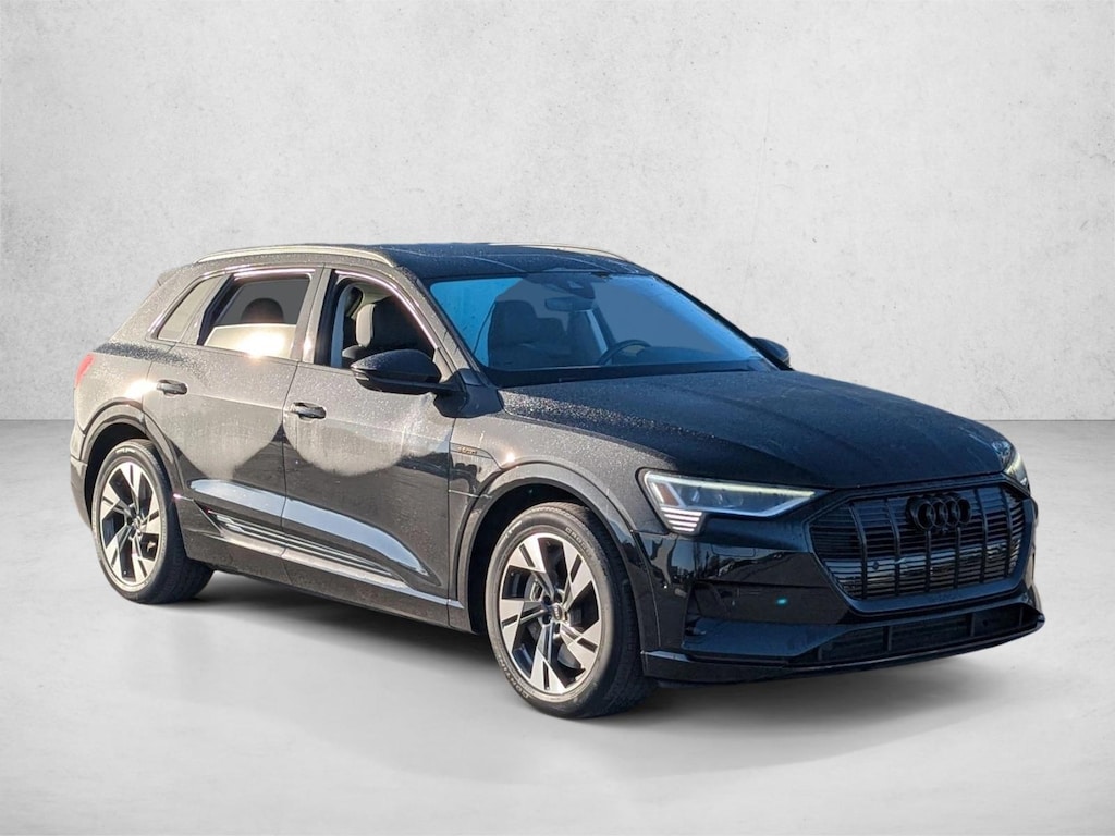 Used 2023 Audi e-tron Premium Sport Utility