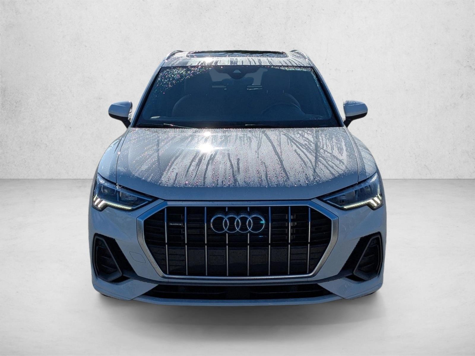 2024 Audi Q3 S line Premium Plus photo 2