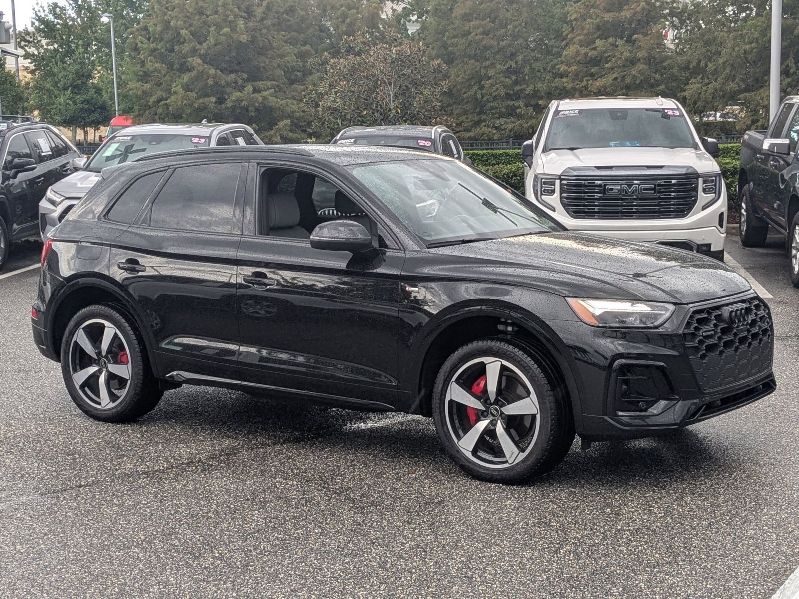 2024 Audi Q5 S line Premium Plus photo 2