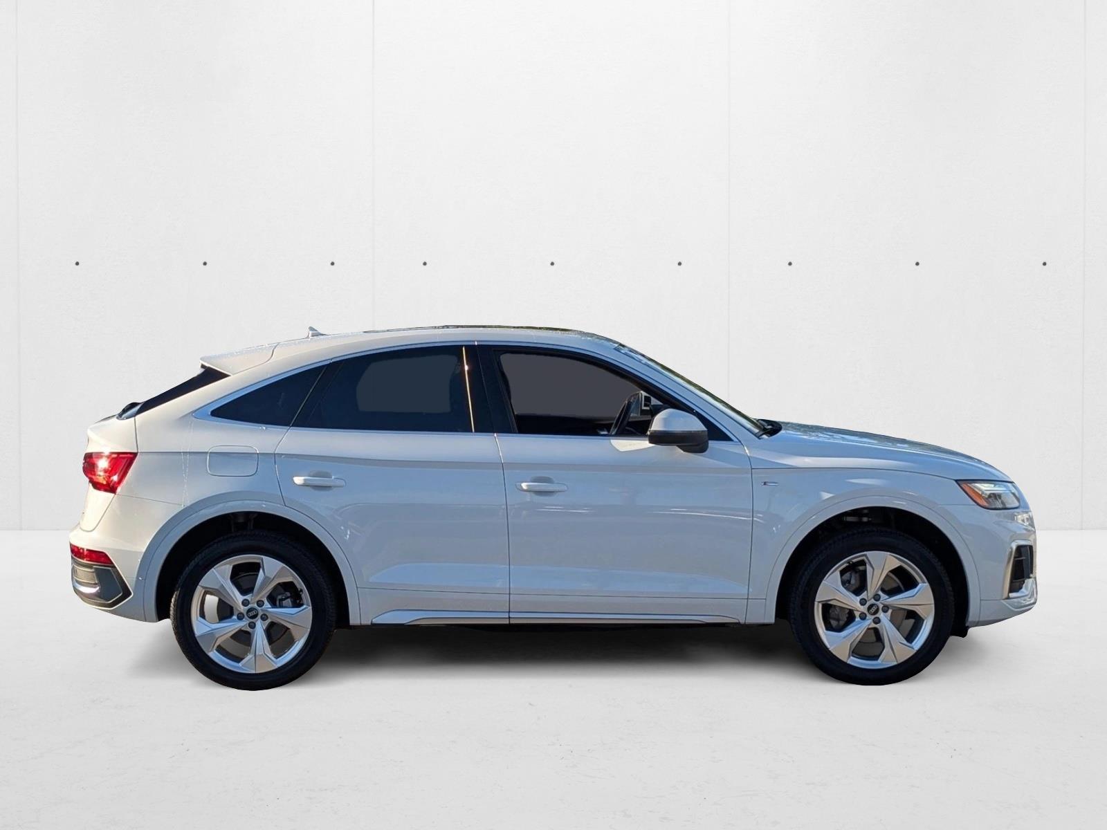 2021 Audi Q5 Sportback Premium Plus 45 TFSI photo 4
