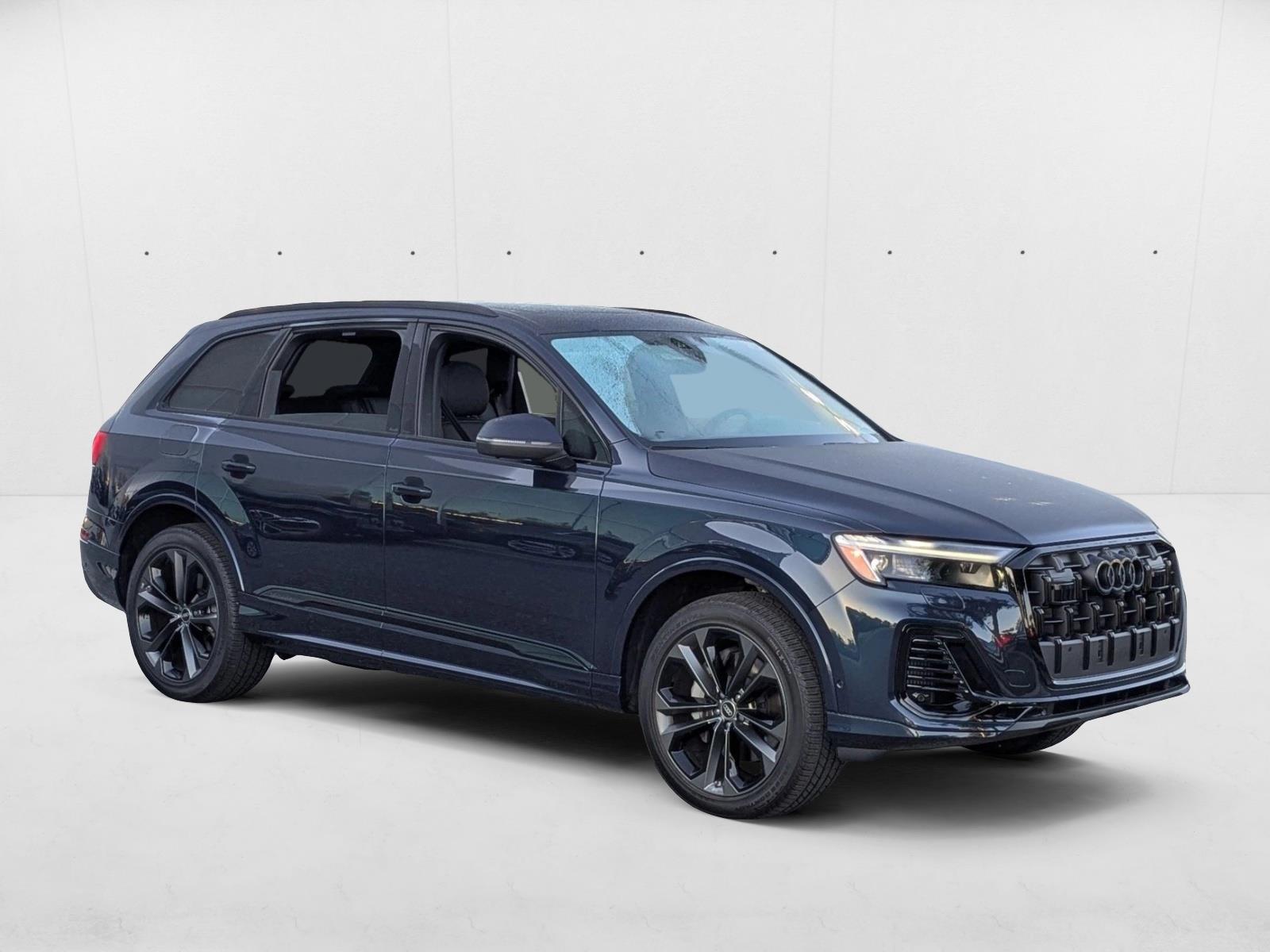 2025 Audi Q7 Premium Plus photo 3