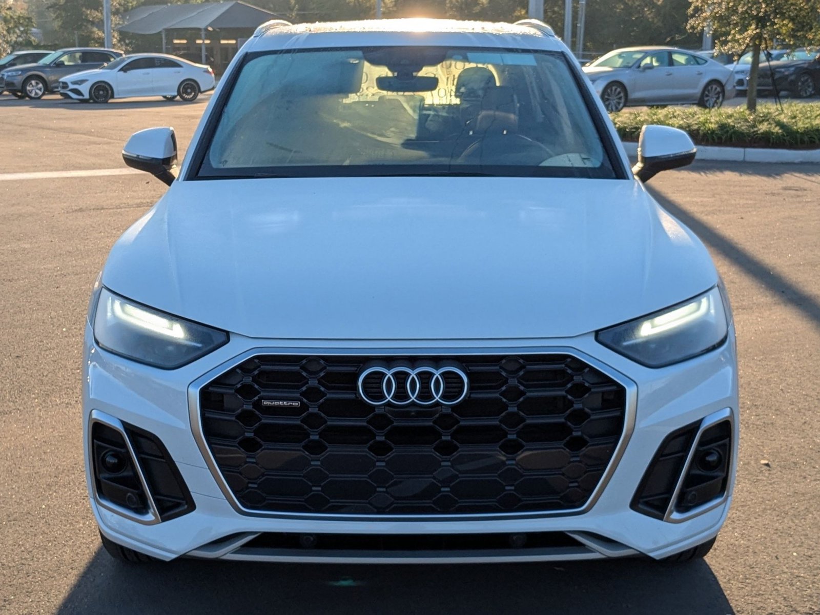 2025 Audi Q5 S line Premium Plus photo 2