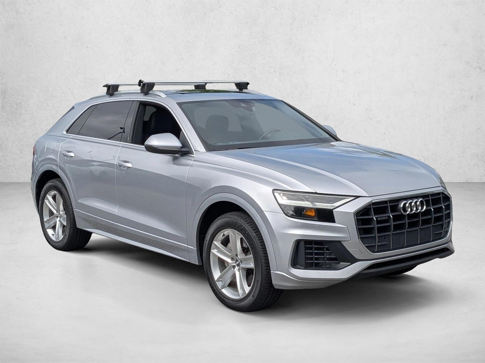 2019 Audi Q8 Premium photo 2