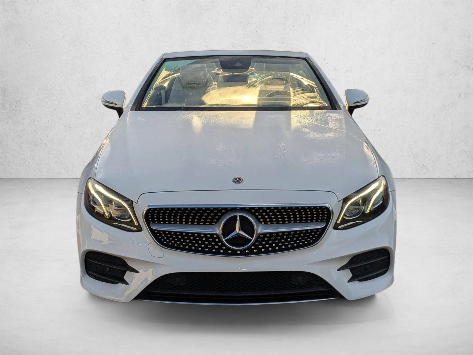 2018 Mercedes Benz E 400 photo 2