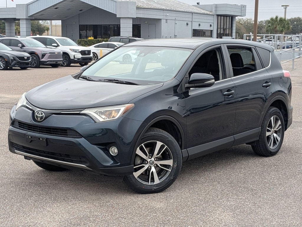 Used 2018 Toyota RAV4 XLE Sport Utility