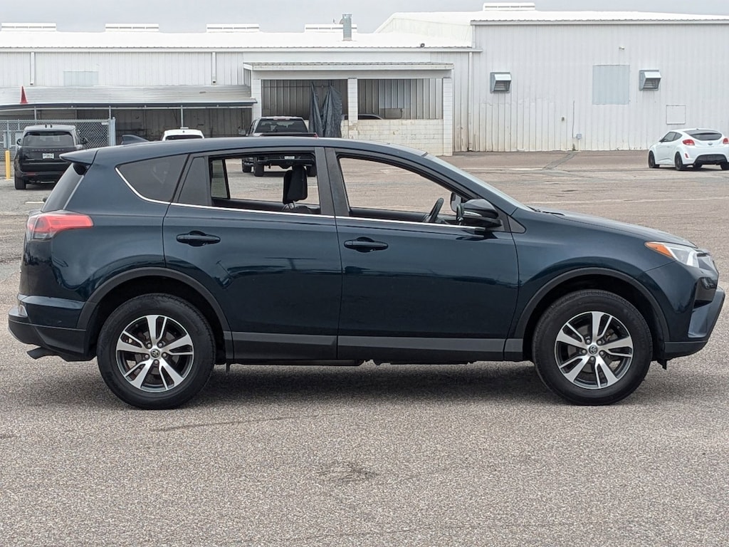 Used 2018 Toyota RAV4 XLE Sport Utility