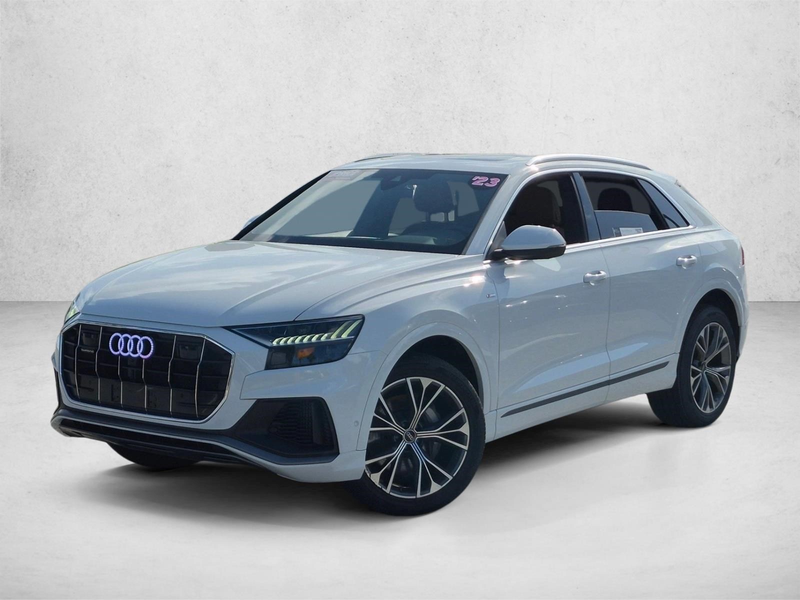  Audi Q8