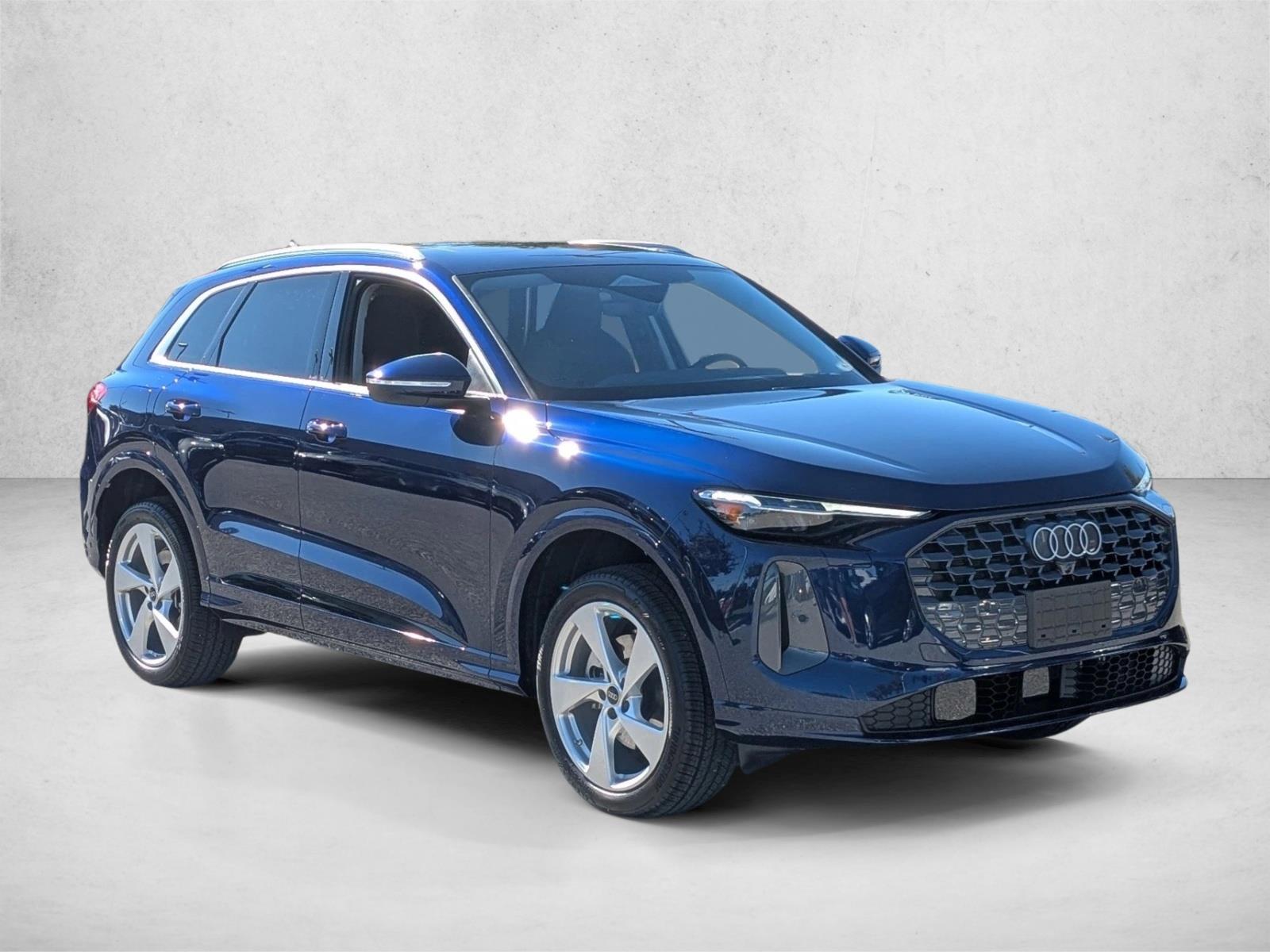 2025 Audi Q5 Premium Plus photo 3