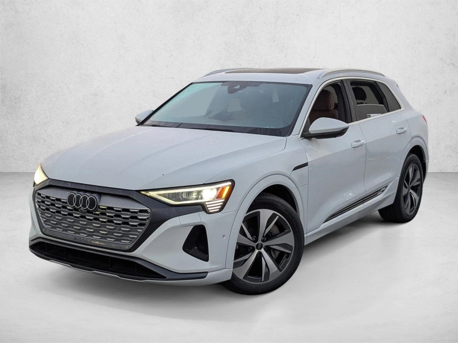 2024 Audi Q8 e-tron
