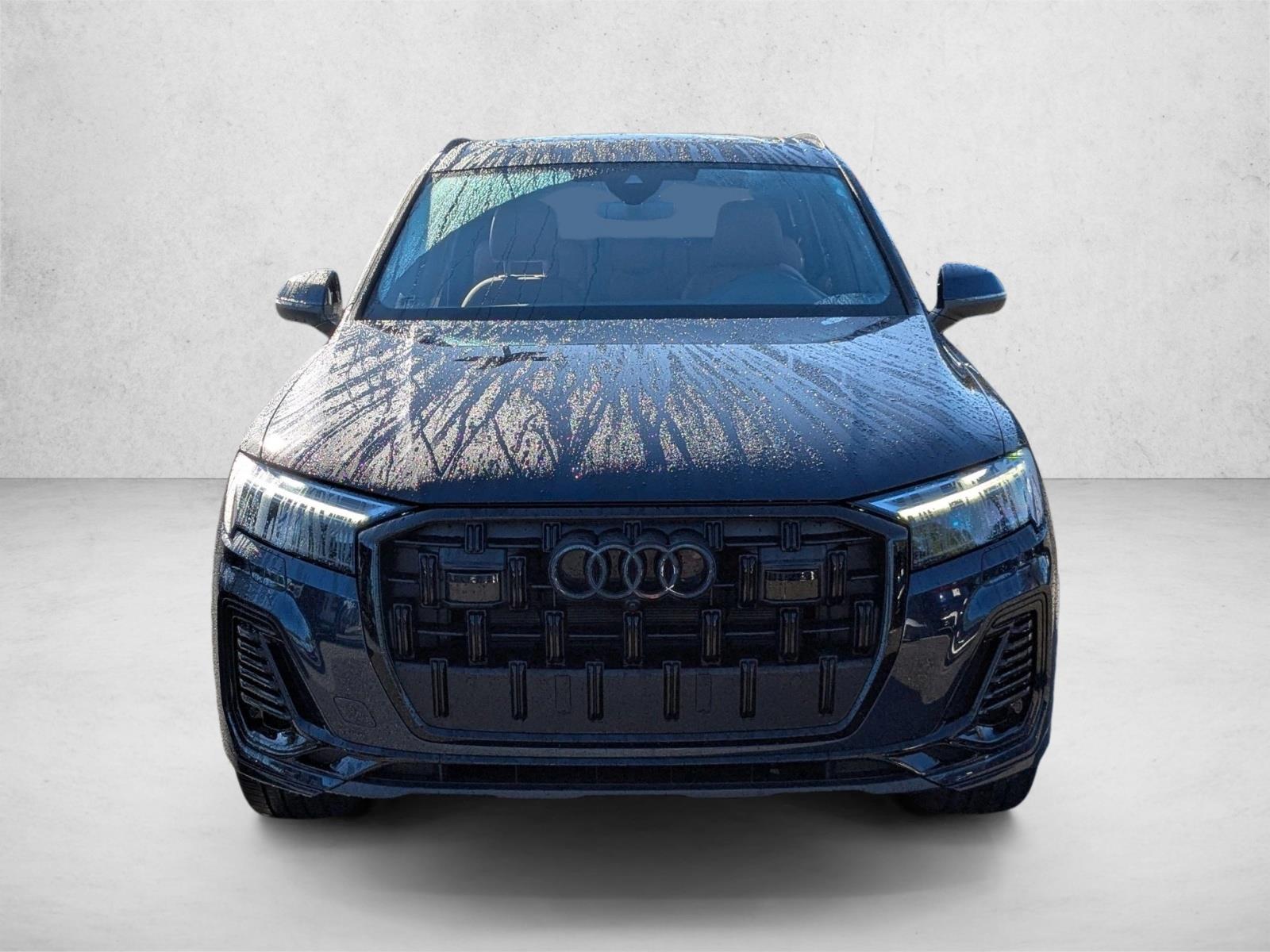 2025 Audi Q7 Premium Plus photo 2