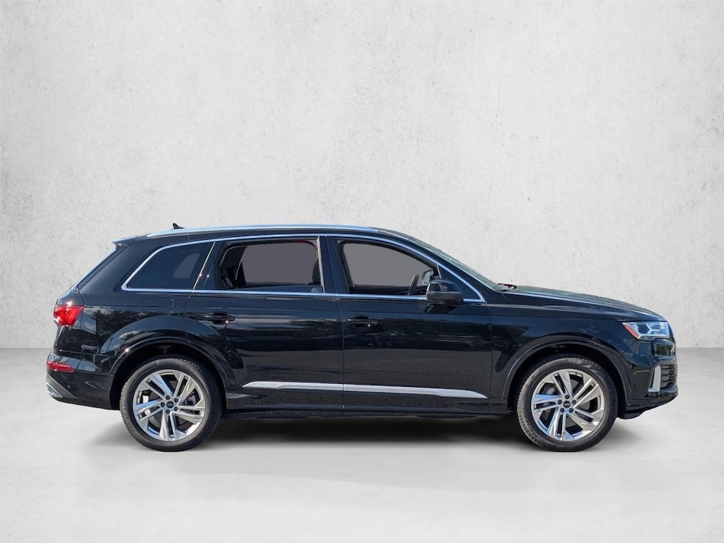 Used 2023 Audi Q7 Premium Sport Utility