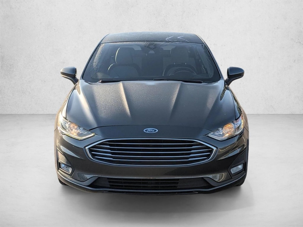 Used 2019 Ford Fusion SE 4dr Car