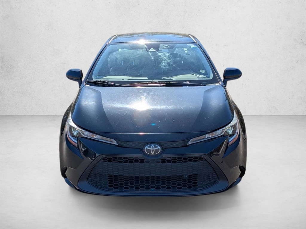 Used 2020 Toyota Corolla LE 4dr Car