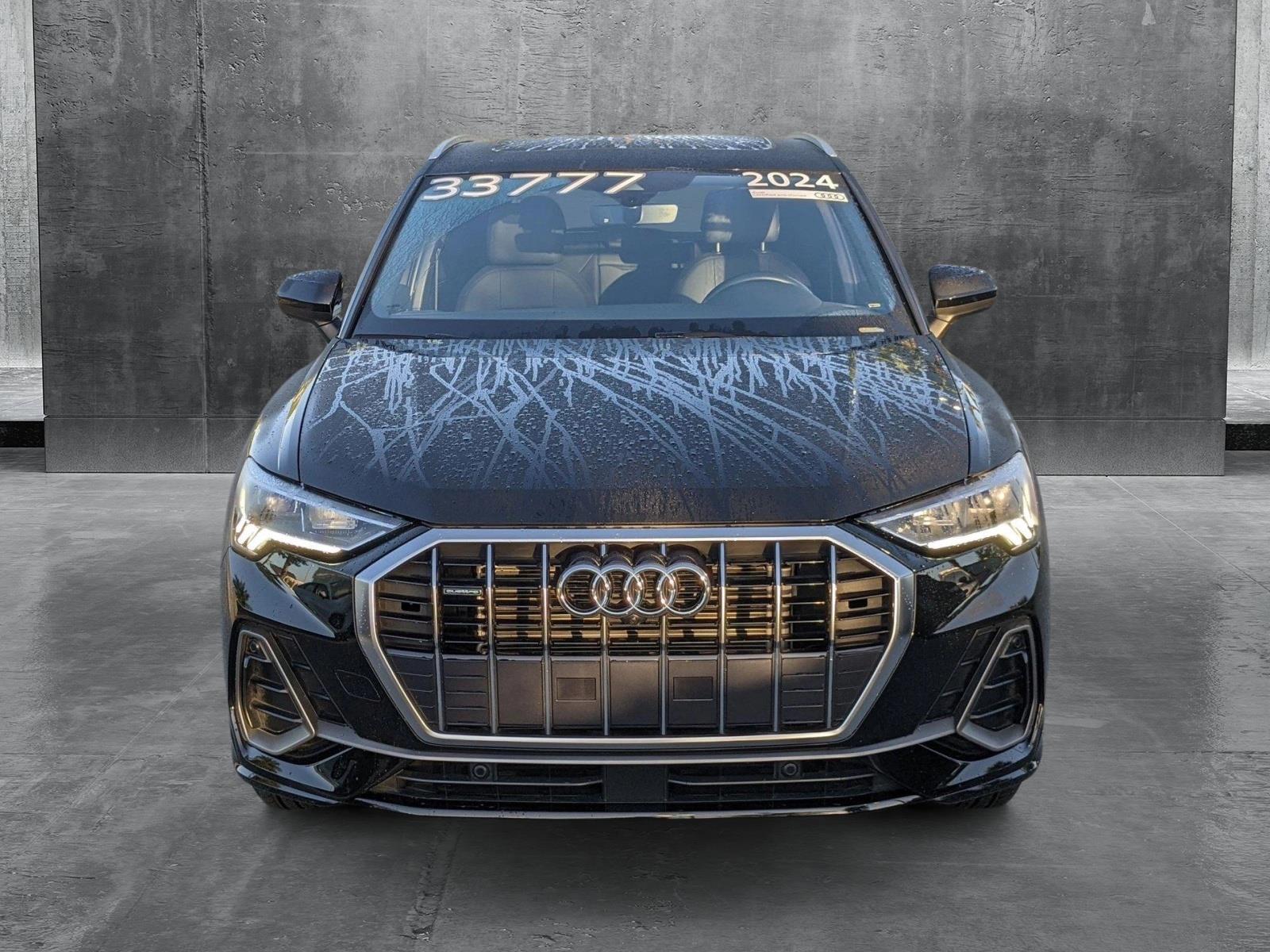 2024 Audi Q3 S line Premium Plus photo 2