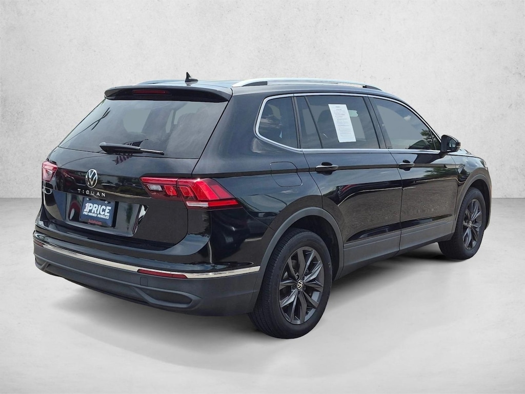 Used 2022 Volkswagen Tiguan SE Sport Utility