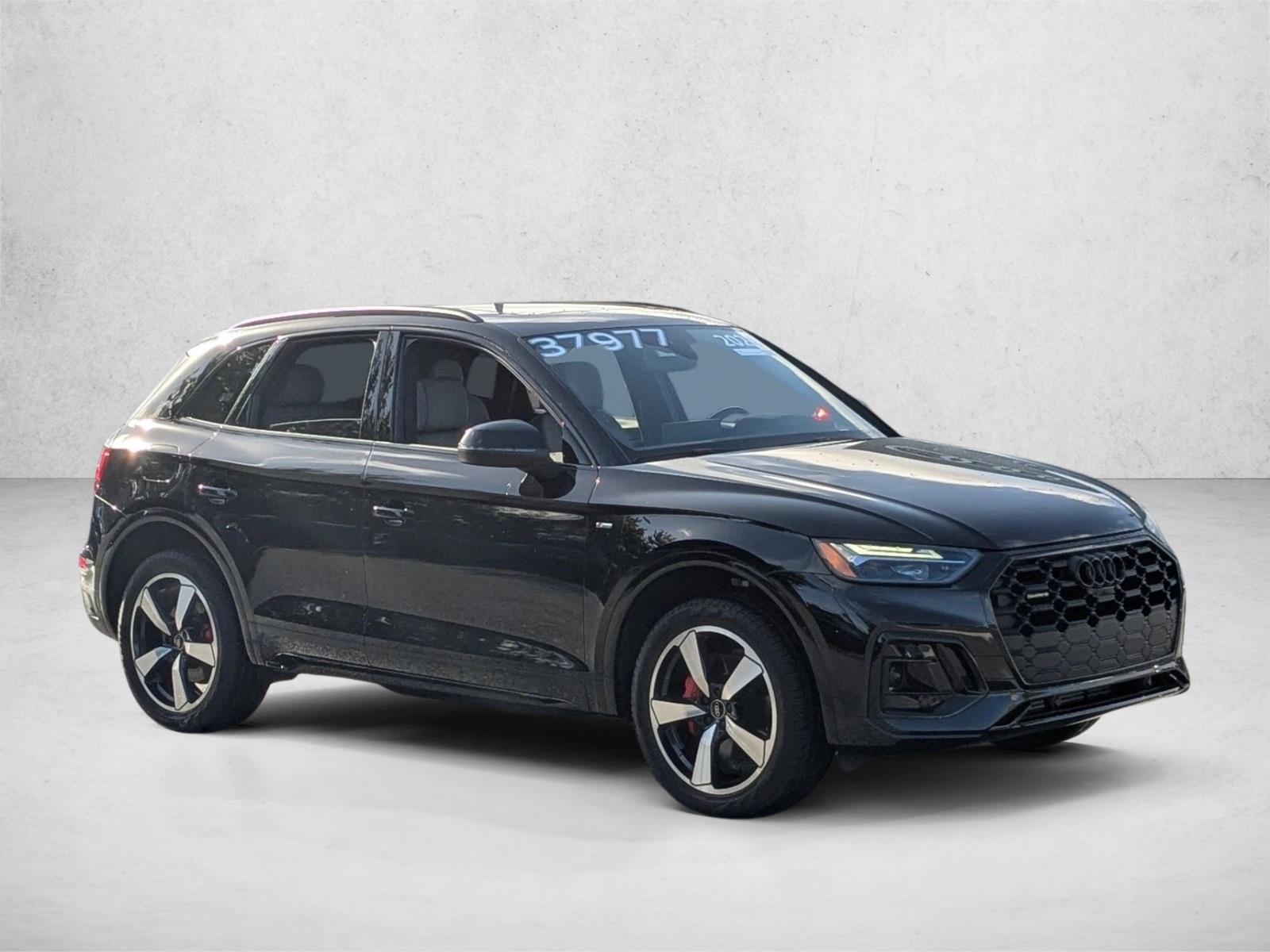 2024 Audi Q5 S line Premium Plus photo 3