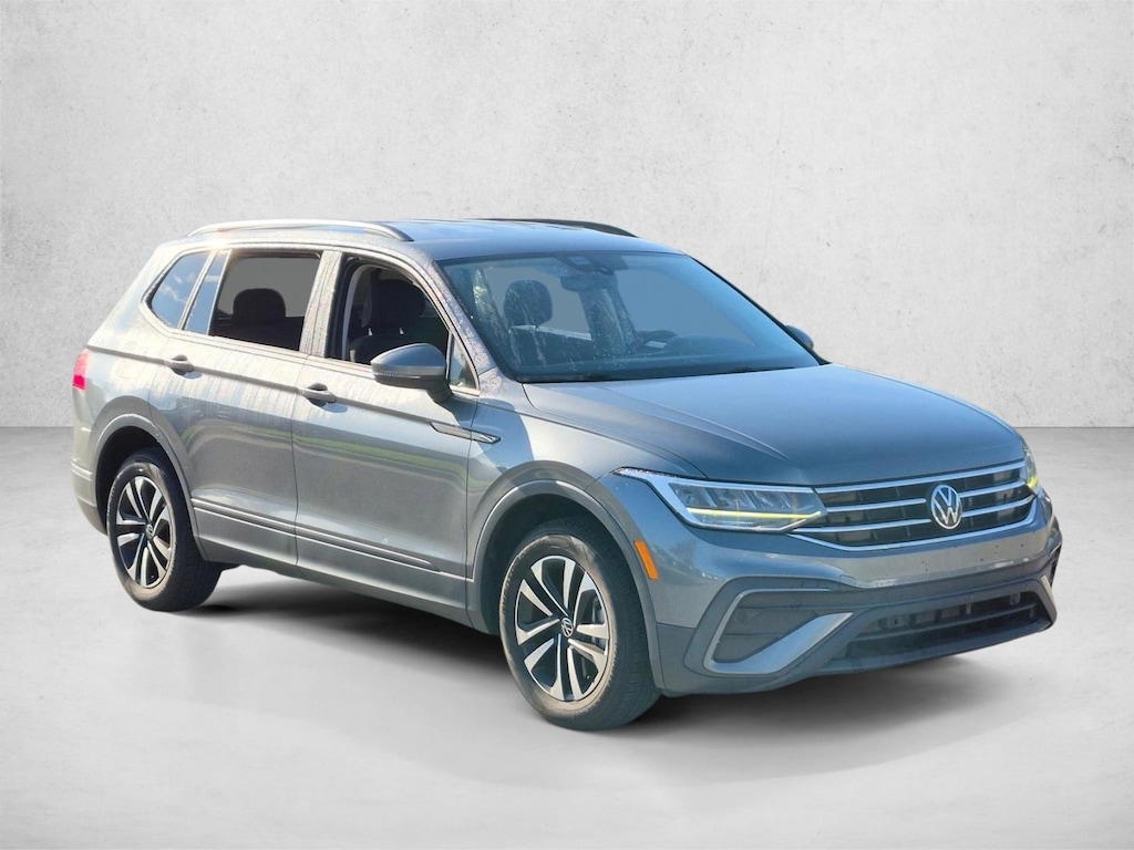 Used 2022 Volkswagen Tiguan SE Sport Utility