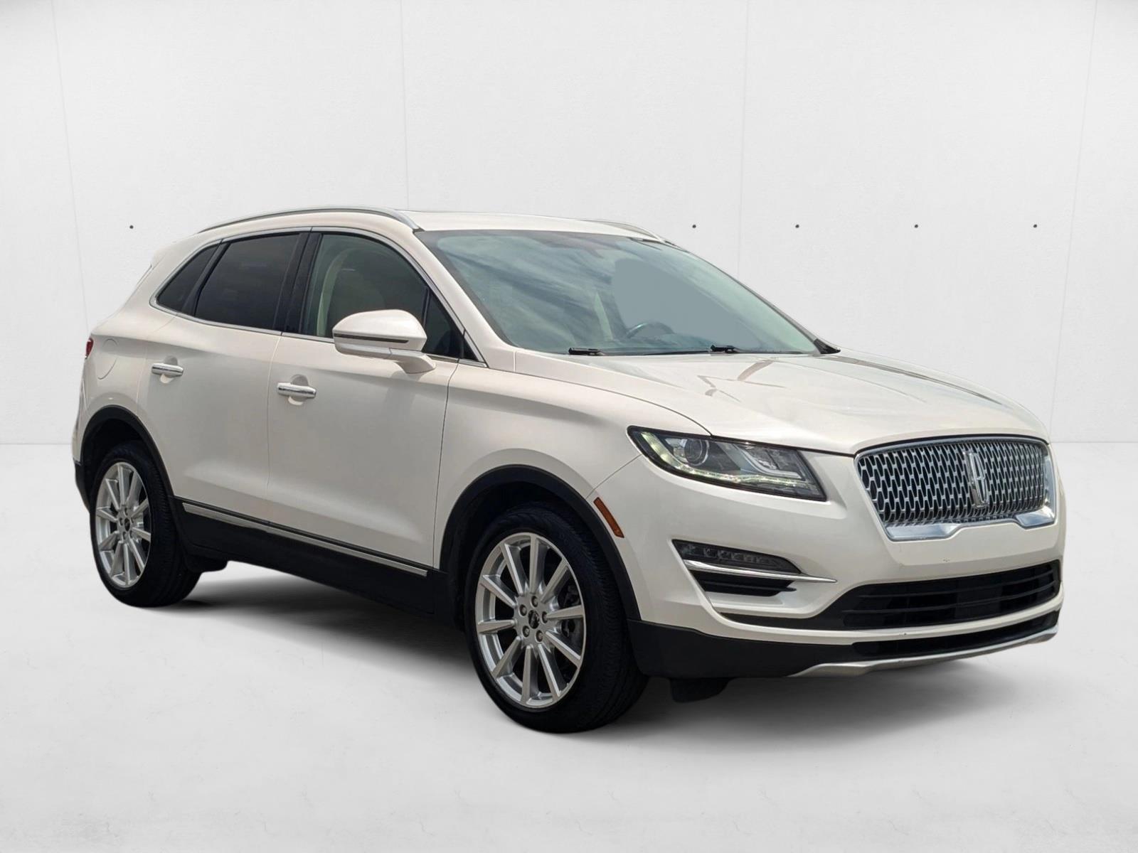 2019 Lincoln MKC Reserve photo 3