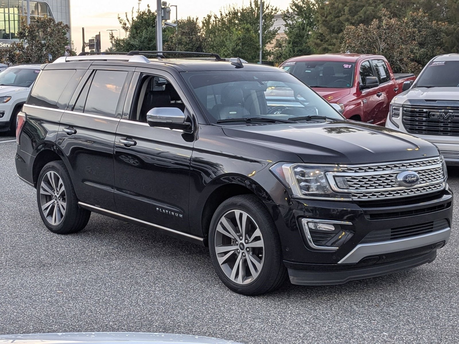 2021 Ford Expedition Platinum photo 3