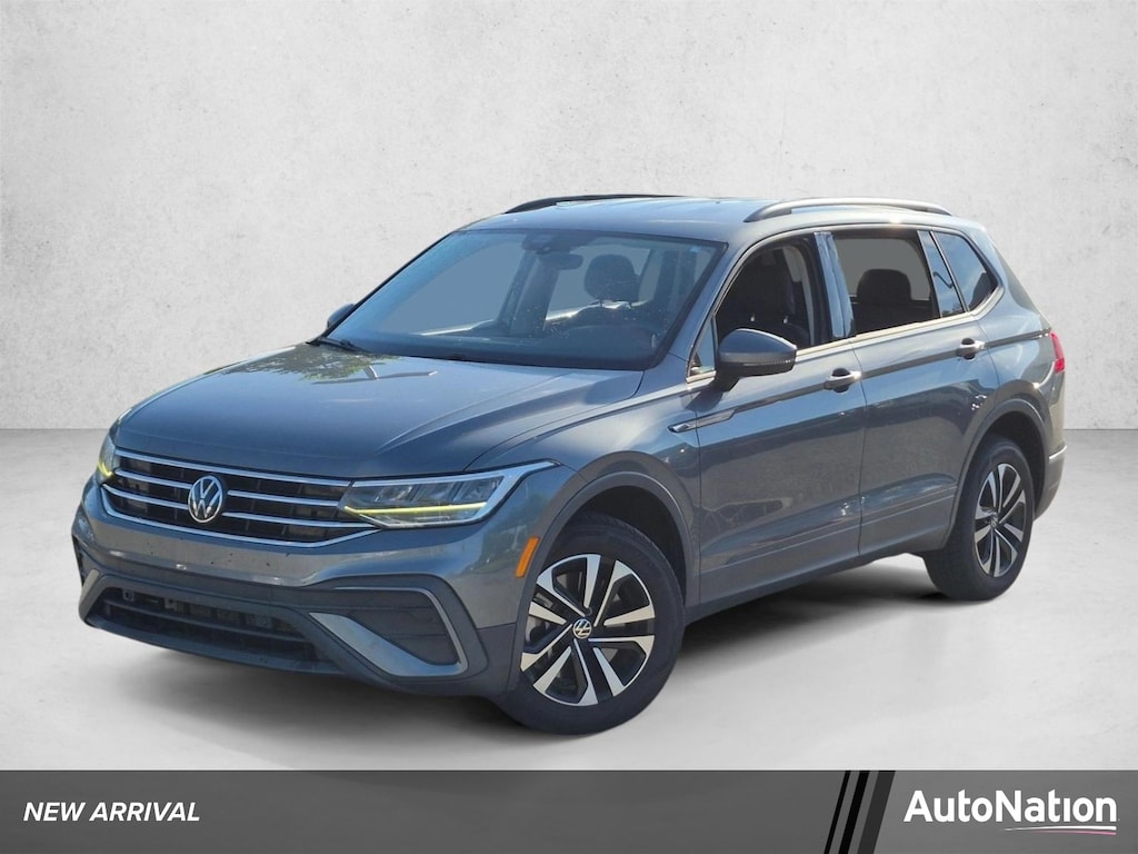 Used 2022 Volkswagen Tiguan SE Sport Utility