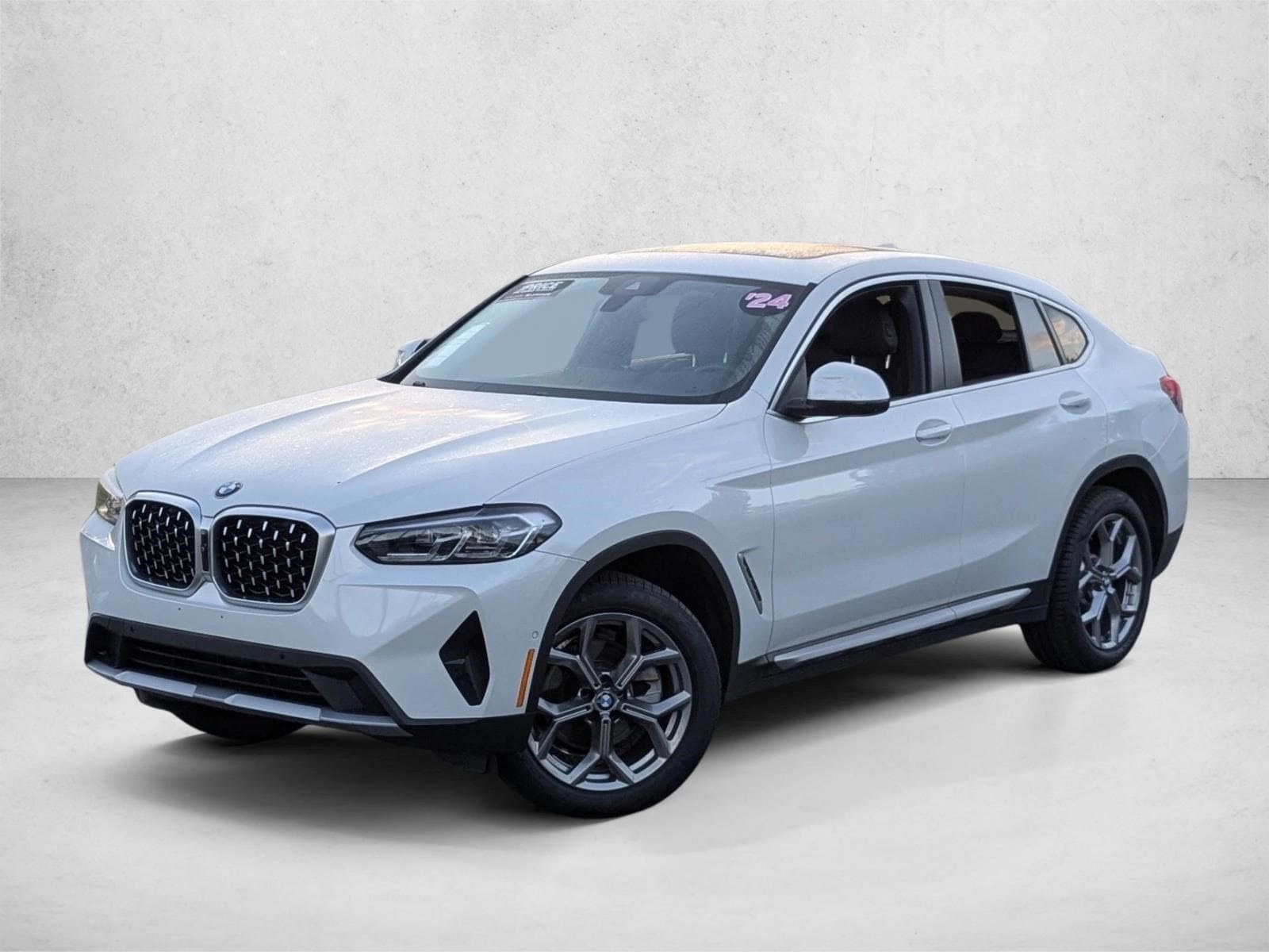 2024 BMW X4 30i's photo